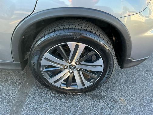 2020 Mitsubishi Outlander Sport SE