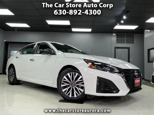 2025 Nissan Altima SV FWD