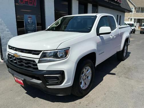 Summit White 2021 Chevrolet Colorado LT