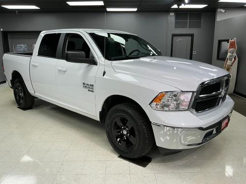 2021 RAM 1500 Classic SLT