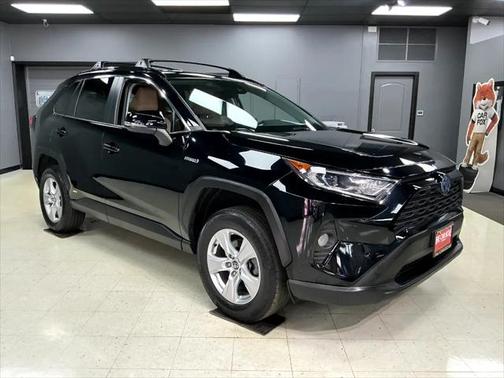 2020 Toyota RAV4 Hybrid XLE