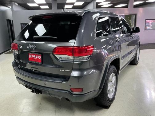 2017 Jeep Grand Cherokee Laredo