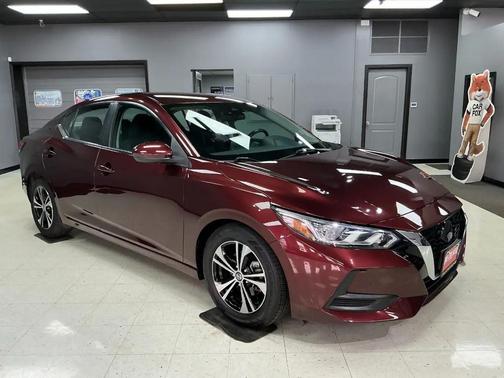 Maroon 2022 Nissan Sentra SV