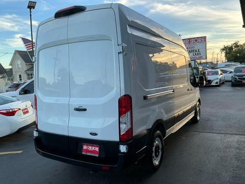 2021 Ford Transit-250 Base