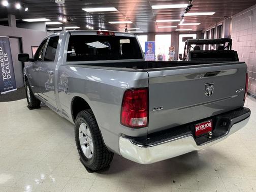 2021 RAM 1500 Classic SLT