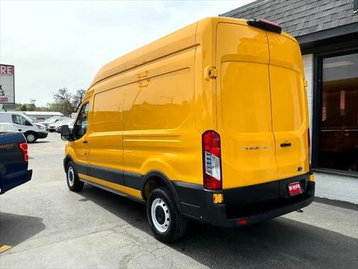 2021 Ford Transit-250 Base