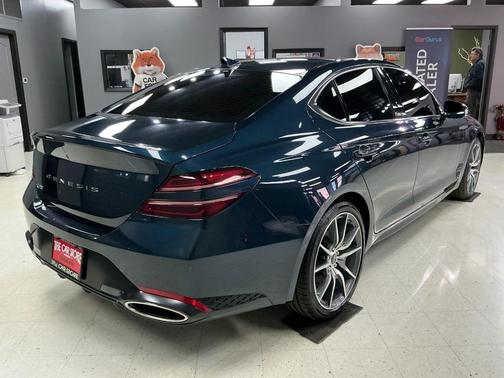 2025 Genesis G70 2.5T RWD