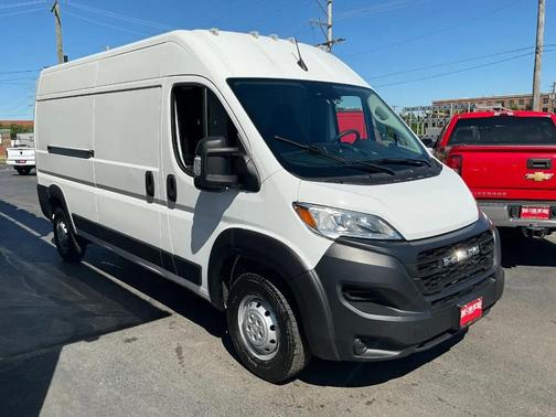 Bright White Clearcoat 2023 RAM ProMaster 2500 High Roof