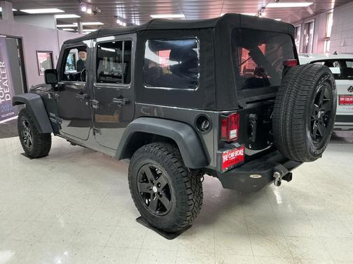 2017 Jeep Wrangler Unlimited Sport