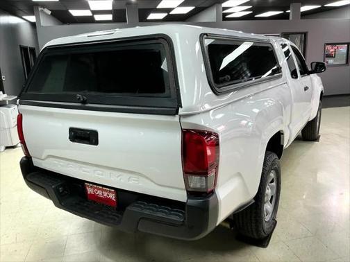 2018 Toyota Tacoma SR