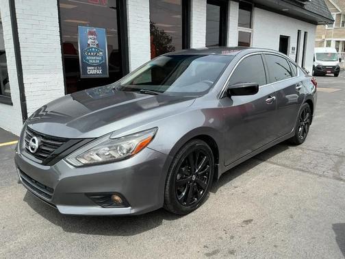 Gun Metallic 2018 Nissan Altima 2.5 SR