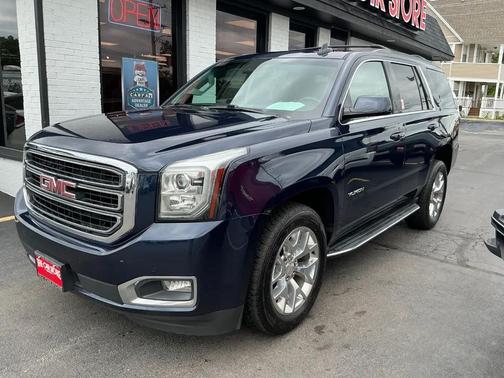 Dark Sapphire Blue Metallic 2018 GMC Yukon SLE