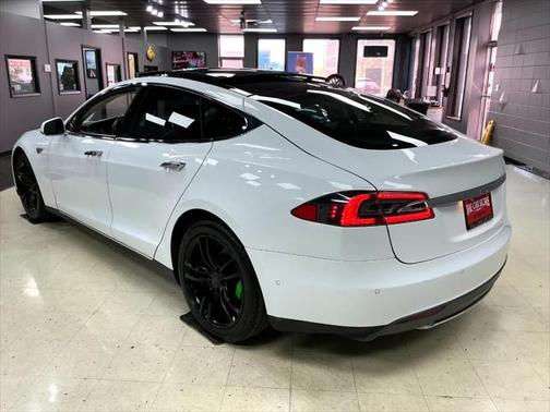 2014 Tesla Model S 60