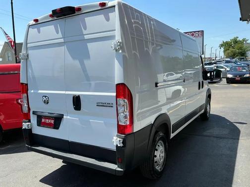 Bright White Clearcoat 2023 RAM ProMaster 2500 High Roof