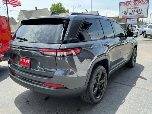 Baltic Gray Metallic Clearcoat 2024 Jeep Grand Cherokee Limited