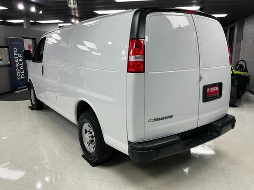 2021 Chevrolet Express 3500 RWD 3500 Regular Wheelbase WT