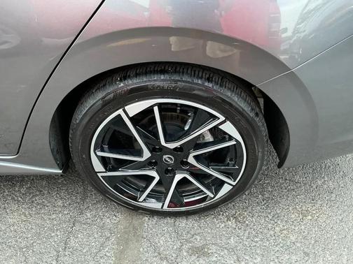 Gray 2025 Nissan Sentra SR
