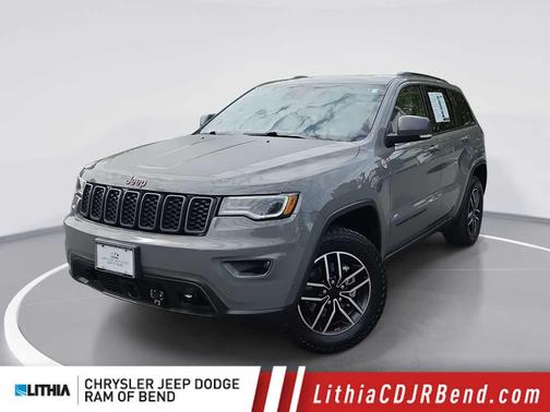 Sting Gray Clearcoat 2020 Jeep Grand Cherokee Trailhawk