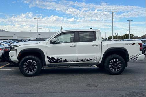 2022 Nissan Frontier PRO-X