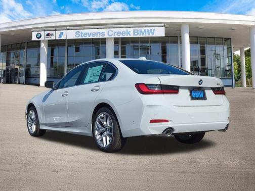 2025 BMW 330 i