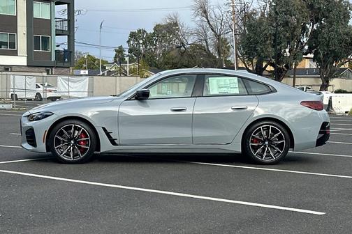 Brooklyn Grey Metallic 2026 BMW M440 i