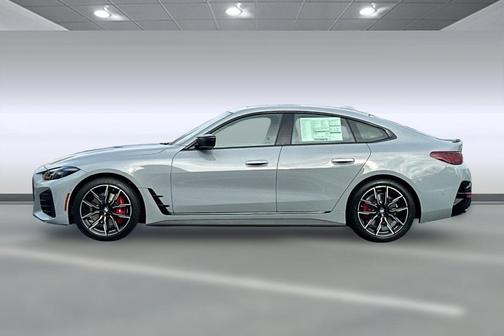 Brooklyn Grey Metallic 2026 BMW M440 i