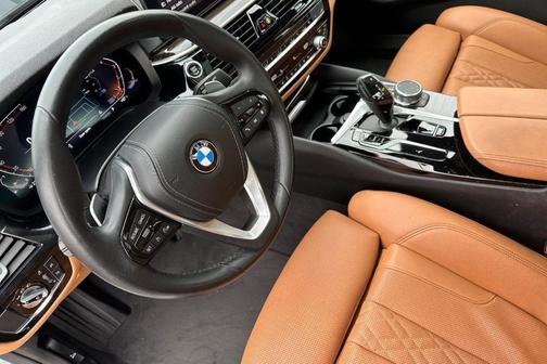 2023 BMW 530 i