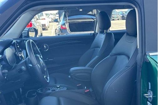 2024 MINI Hardtop Cooper