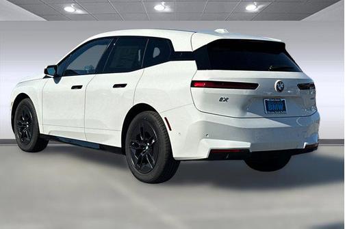 2026 BMW iX xDrive45