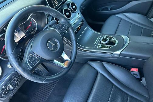 2019 Mercedes-Benz GLC 300 4MATIC