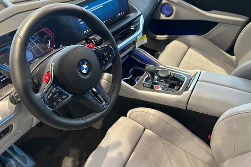 Carbon Black Metallic 2026 BMW XM Label
