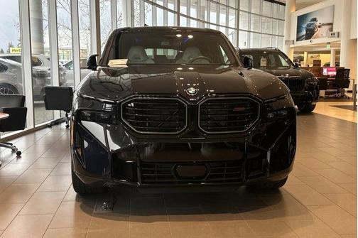 Carbon Black Metallic 2026 BMW XM Label