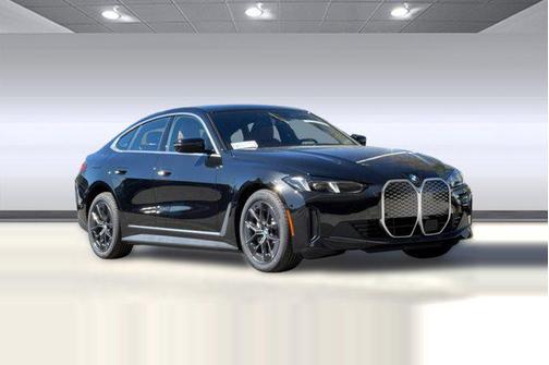Black Sapphire Metallic 2026 BMW i4 Gran Coupe xDrive40