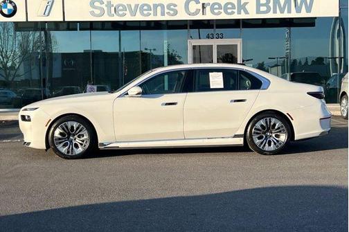 2023 BMW i7 xDrive60
