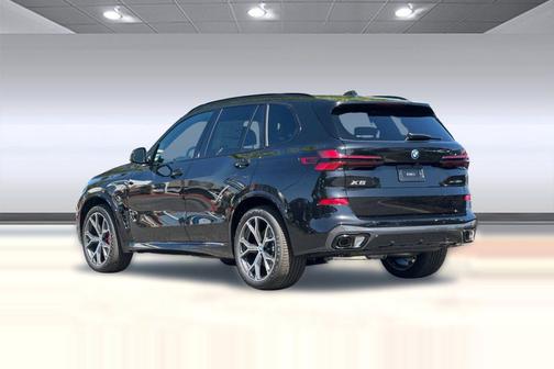 Black Sapphire Metallic 2026 BMW X5 PHEV xDrive50e