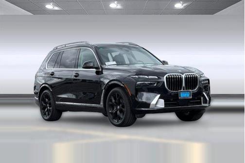 Black Sapphire Metallic 2023 BMW X7 xDrive40i