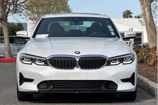 Mineral White Metallic 2021 BMW 330 330i