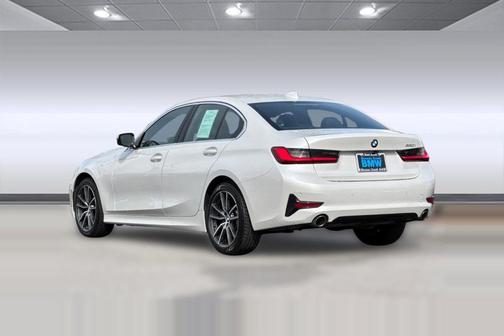 Mineral White Metallic 2021 BMW 330 330i