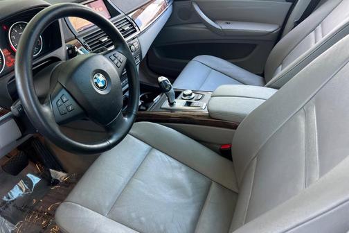 Black 2007 BMW X5 3.0si