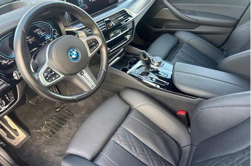 2023 BMW 530e Base