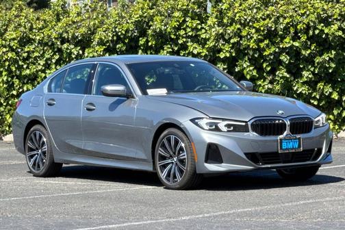 Skyscraper Grey Metallic 2026 BMW 330 330i