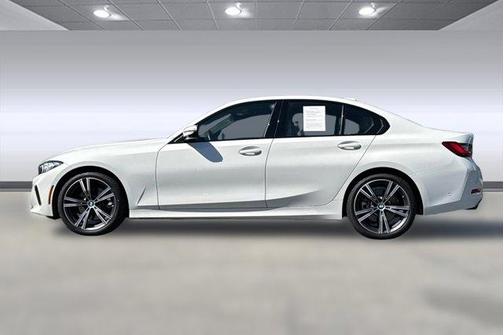 2023 BMW 330 330i