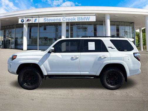 2022 Toyota 4Runner TRD Off Road Premium