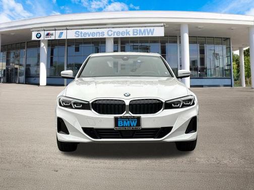 2025 BMW 330 i