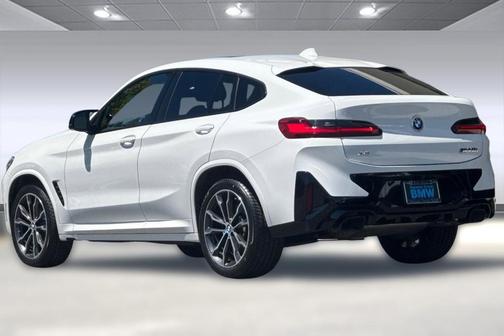 2023 BMW X4 M40i