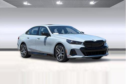Brooklyn Grey Metallic 2024 BMW i5 M60