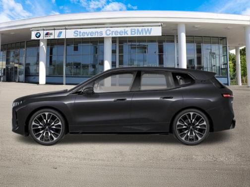 2026 BMW iX xDrive60
