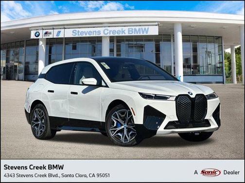 2025 BMW iX xDrive50