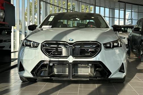 Brooklyn Grey Metallic 2026 BMW M5 Base