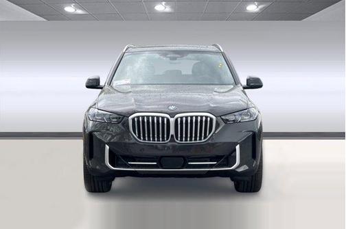 Dravit Grey Metallic 2026 BMW X5 PHEV xDrive50e